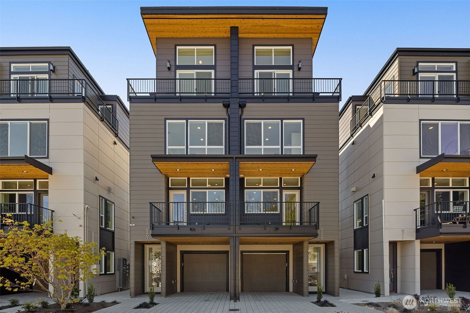 Property Photo: 9211 D Densmore Avenue N WA 98103