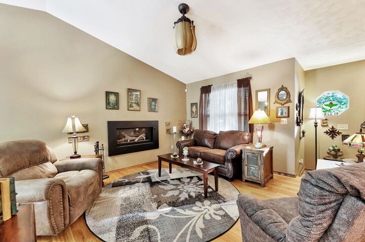 Property Photo: 1947 N Marlin Ct KS 67002