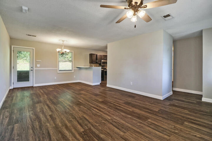 Property Photo: 223 Pearl Street TN 37321