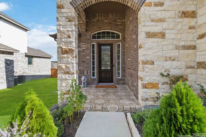 Property Photo: 3810 Nublado TX 78261