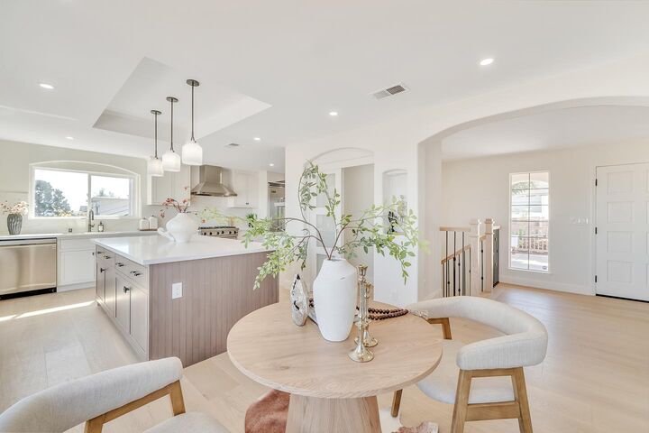 Property Photo: 7 Chestnut Street CA 94070