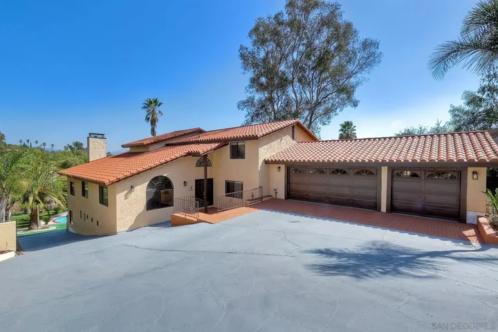 Property Photo: 4331 Nabal Dr CA 91941