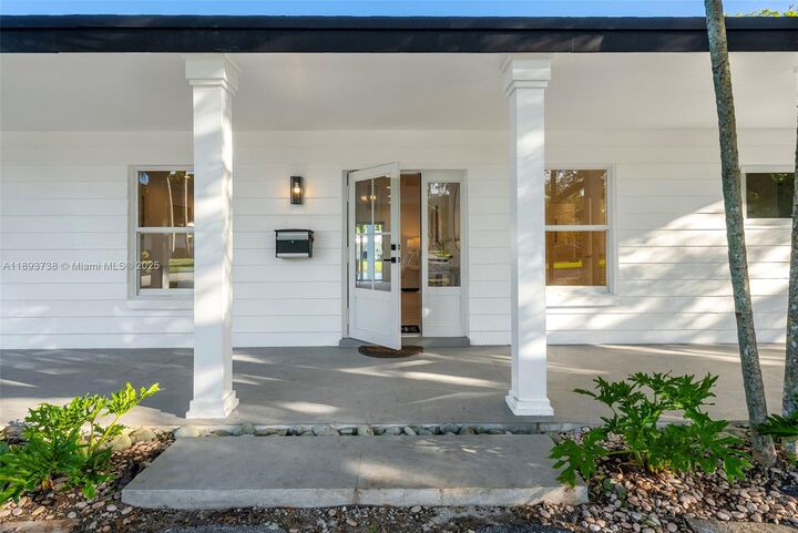 Property Photo: 6951 SW 134th St FL 33156