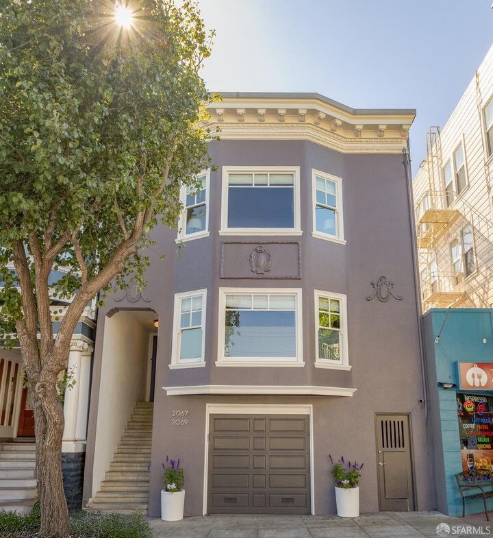 Property Photo: 2067 Hayes Street Top CA 94117