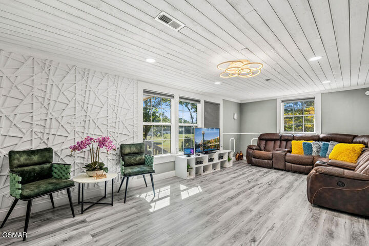 Property Photo:  286 Ridge Road  TN 37807 