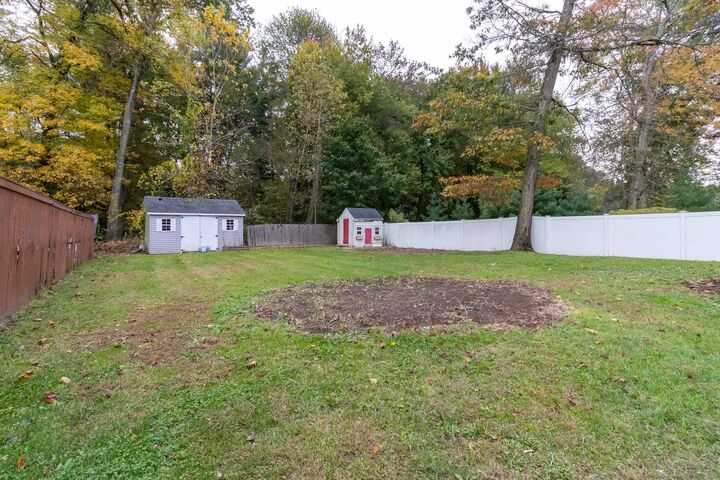 Property Photo: 90 Cottage Road CT 06082