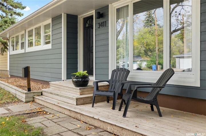 Property Photo: 3411 21st Avenue SK S4S 0T8