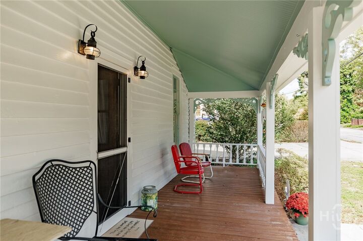 Property Photo:  285 N Church Street  GA 30683 
