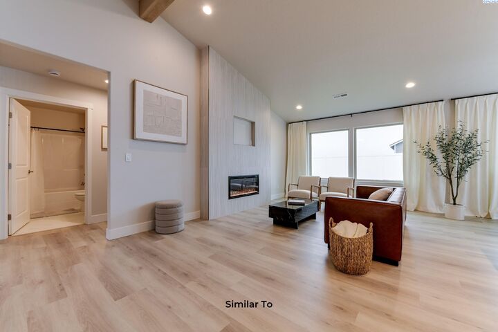 Property Photo: 401 Glenwood Ave WA 98930