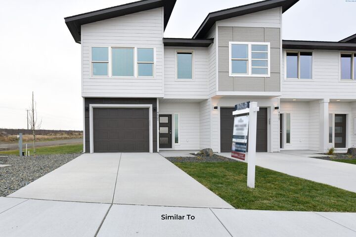 Property Photo: 4545 Road 114 WA 99301