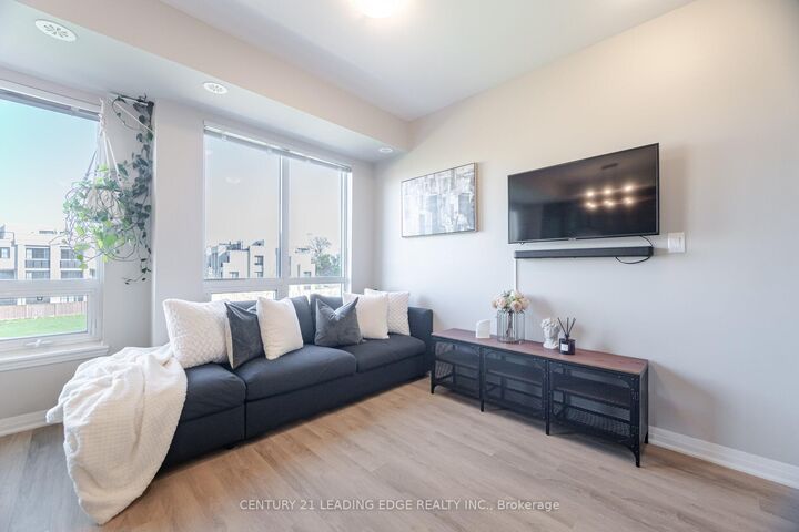 Property Photo:  650 Atwater Avenue 35  ON L5G 4K7 