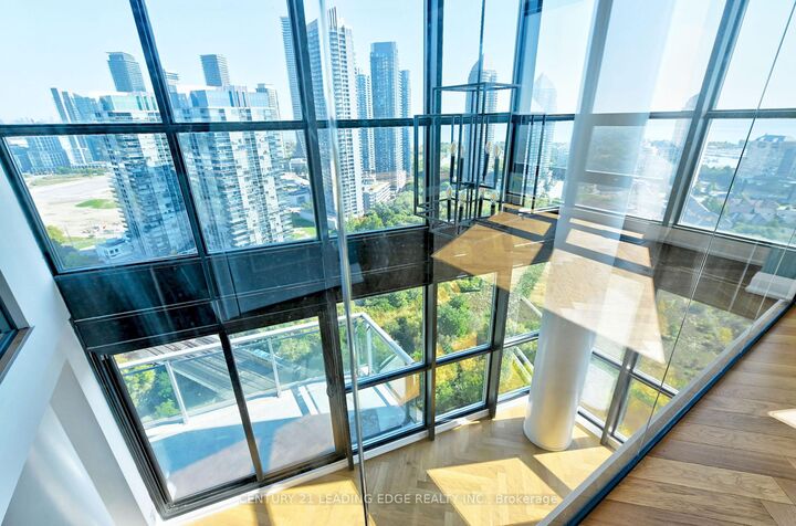 155 Legion Road N 2704  Toronto ON M8Y 0A7 photo