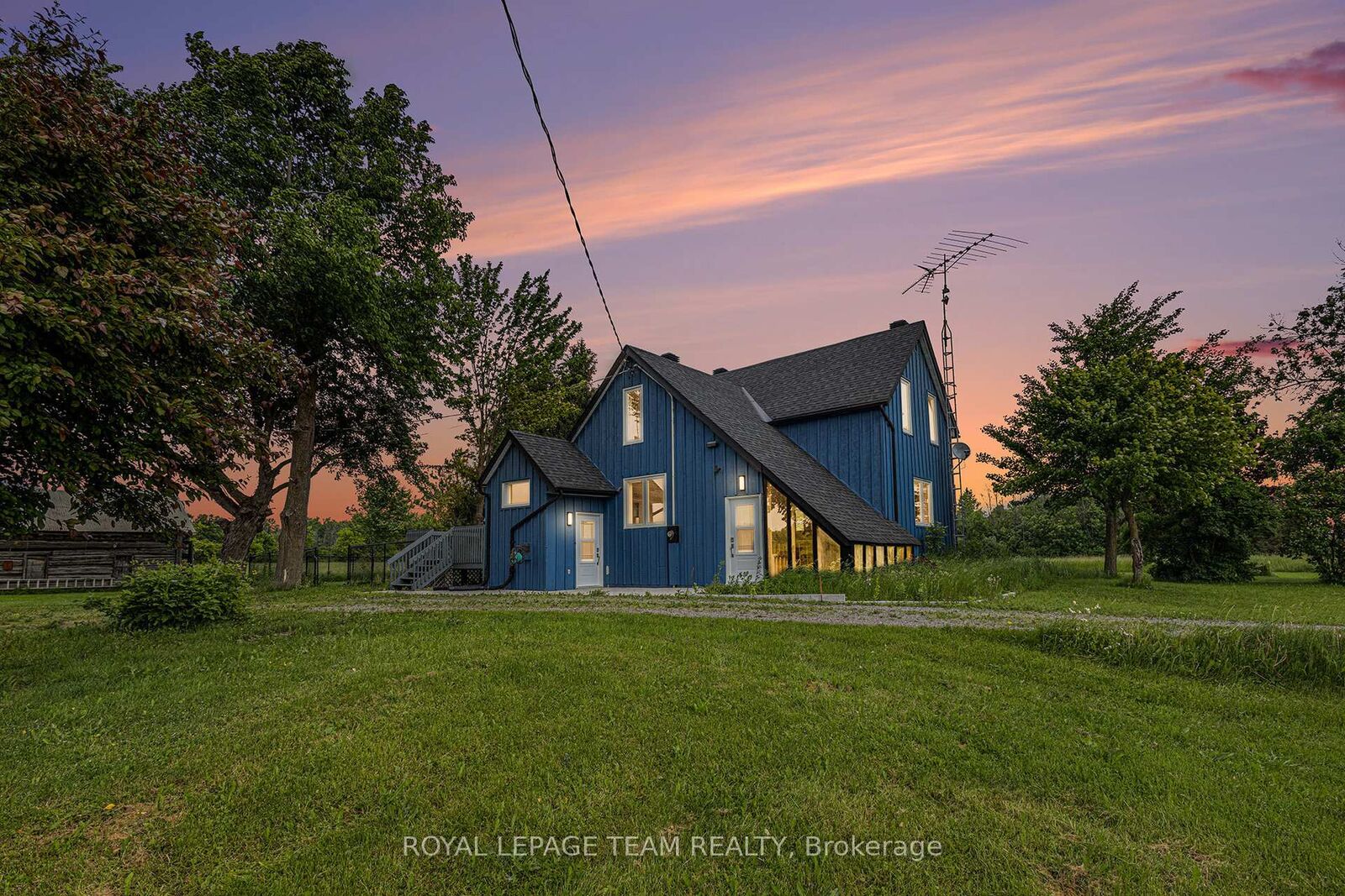 Property Photo: