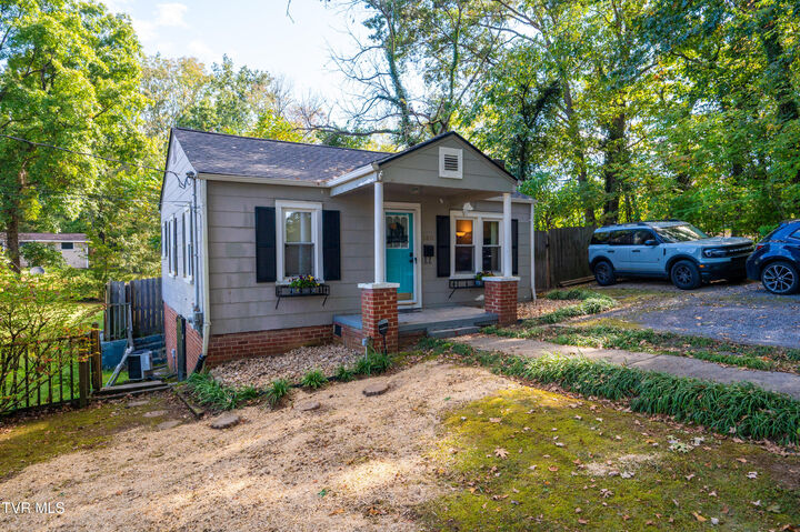 Property Photo: 2613 Nathan Street TN 37664