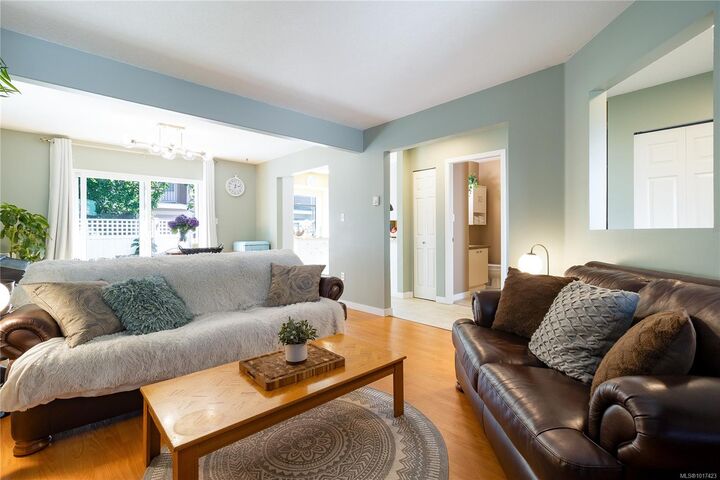 Photo de la propriété:  3570 Norwell Dr 6  BC V9T 1X6 