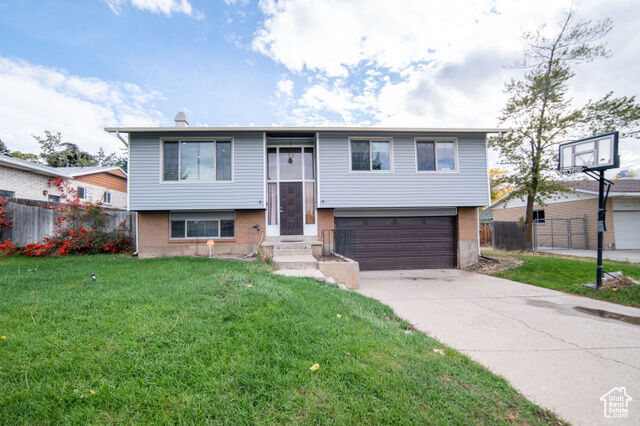 Property Photo: 1430 E 8685 S UT 84093