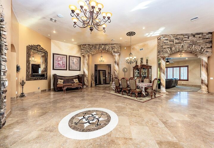 Property Photo: 1824 Stovall Street AZ 86442