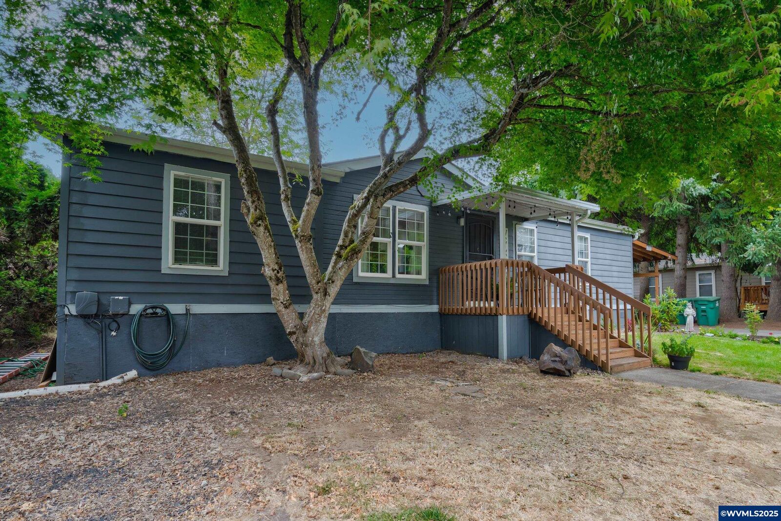 Property Photo: 1557 Fern Ridge (#30) Rd SE #30 OR 97383