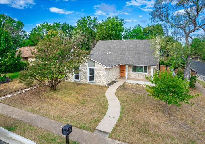 Property Photo: 8204 Seminary Ridge Drive TX 78745