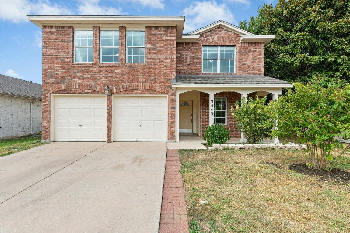 Property Photo: 13243 Woodthorn Way TX 78249