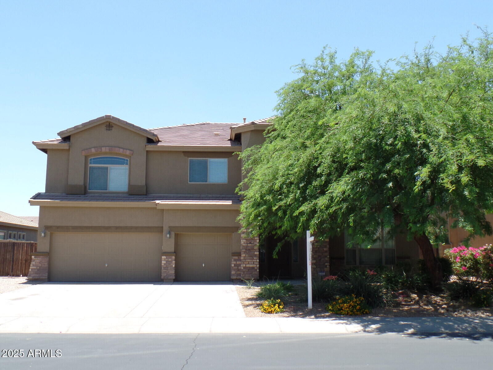 Property Photo: 11361 E Spaulding Avenue AZ 85212