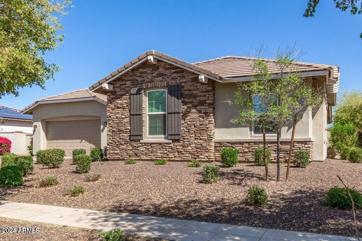 Property Photo: 13695 N 148th Drive AZ 85379