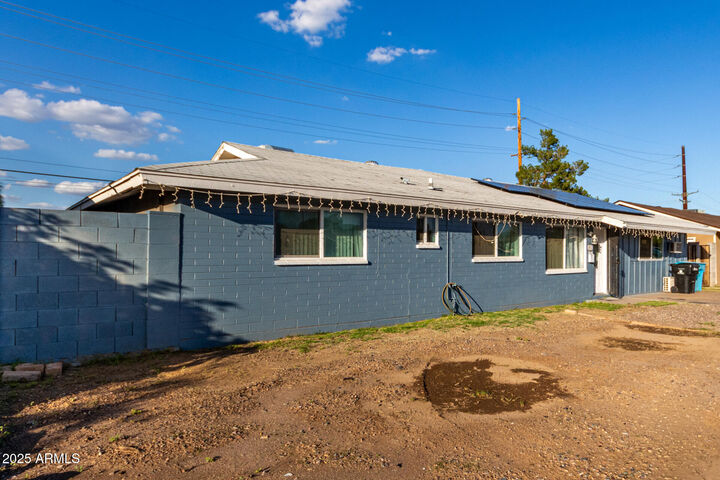 Property Photo: 3916 W Northern Avenue AZ 85051