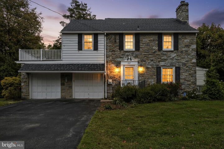 Property Photo: 207 Kirk Avenue DE 19803