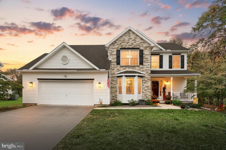 Property Photo: 122 South Avenue PA 17325