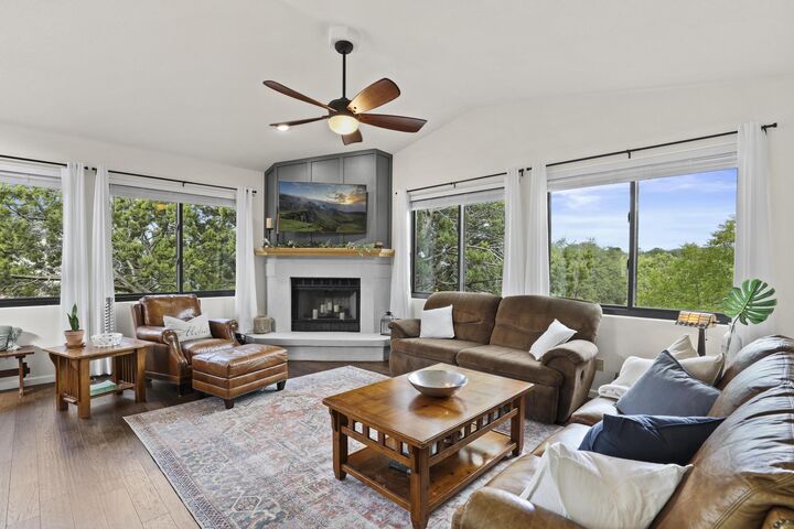 Property Photo: 1503 N Farview Drive AZ 85541