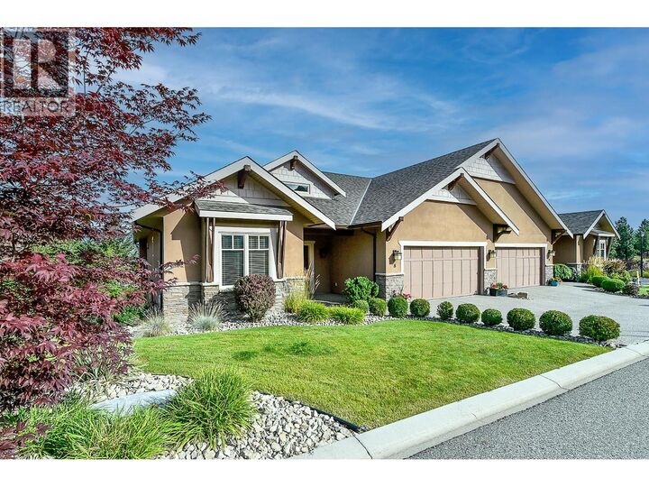 Property Photo:  2450 Selkirk Drive 8  BC V1V 2Z5 