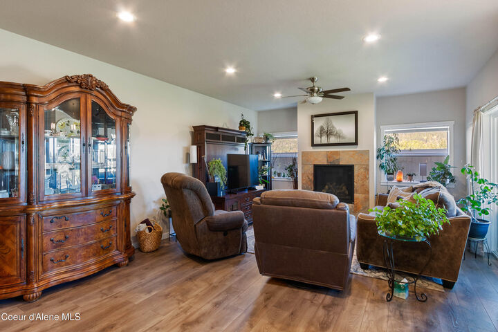 318 Creekview Ct  Sandpoint ID 83864 photo