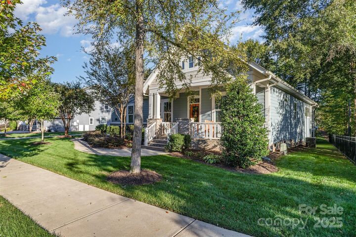 Property Photo:  11412 Fullerton Place Drive NW  NC 28078