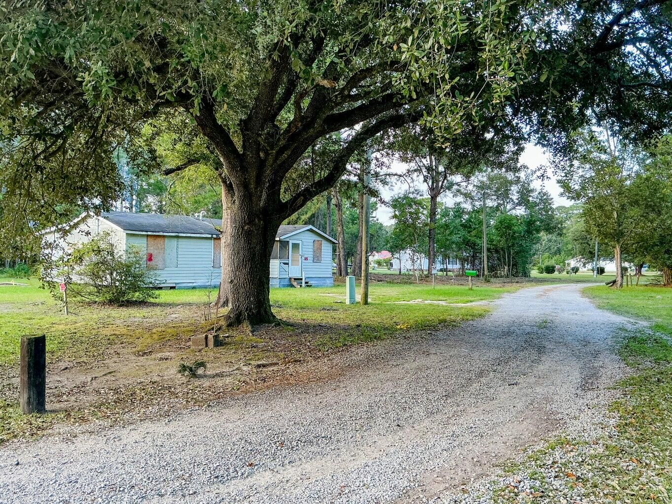 Property Photo: 839 Burgin Road SC 29458
