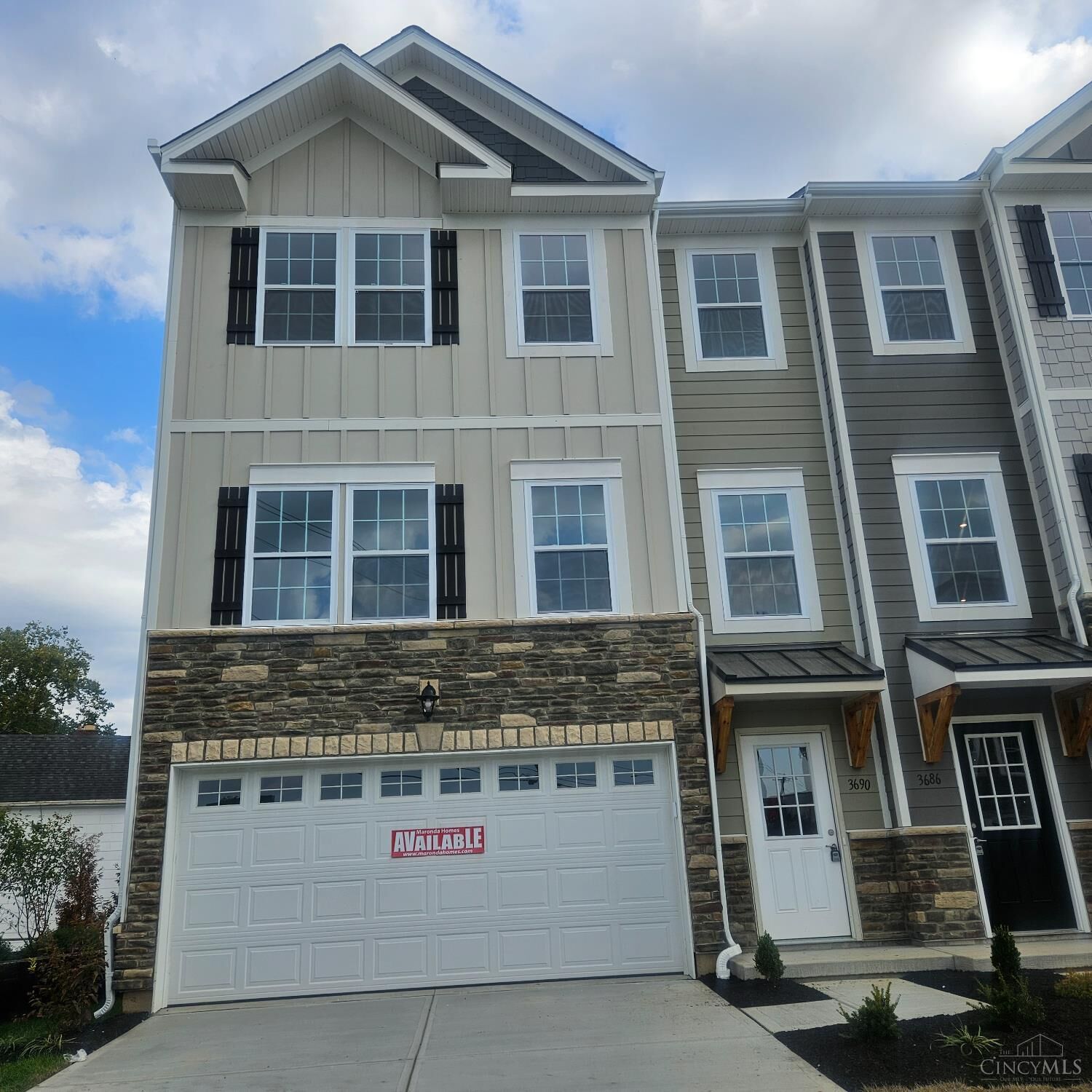 Property Photo:  3690 Birkdale Lane  OH 45227 