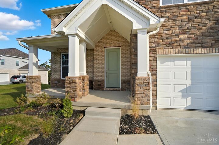 Property Photo: 8851 Old Farm Way OH 45069
