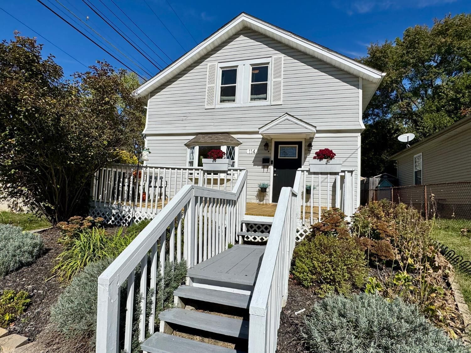 Property Photo: 114 New Street OH 45036