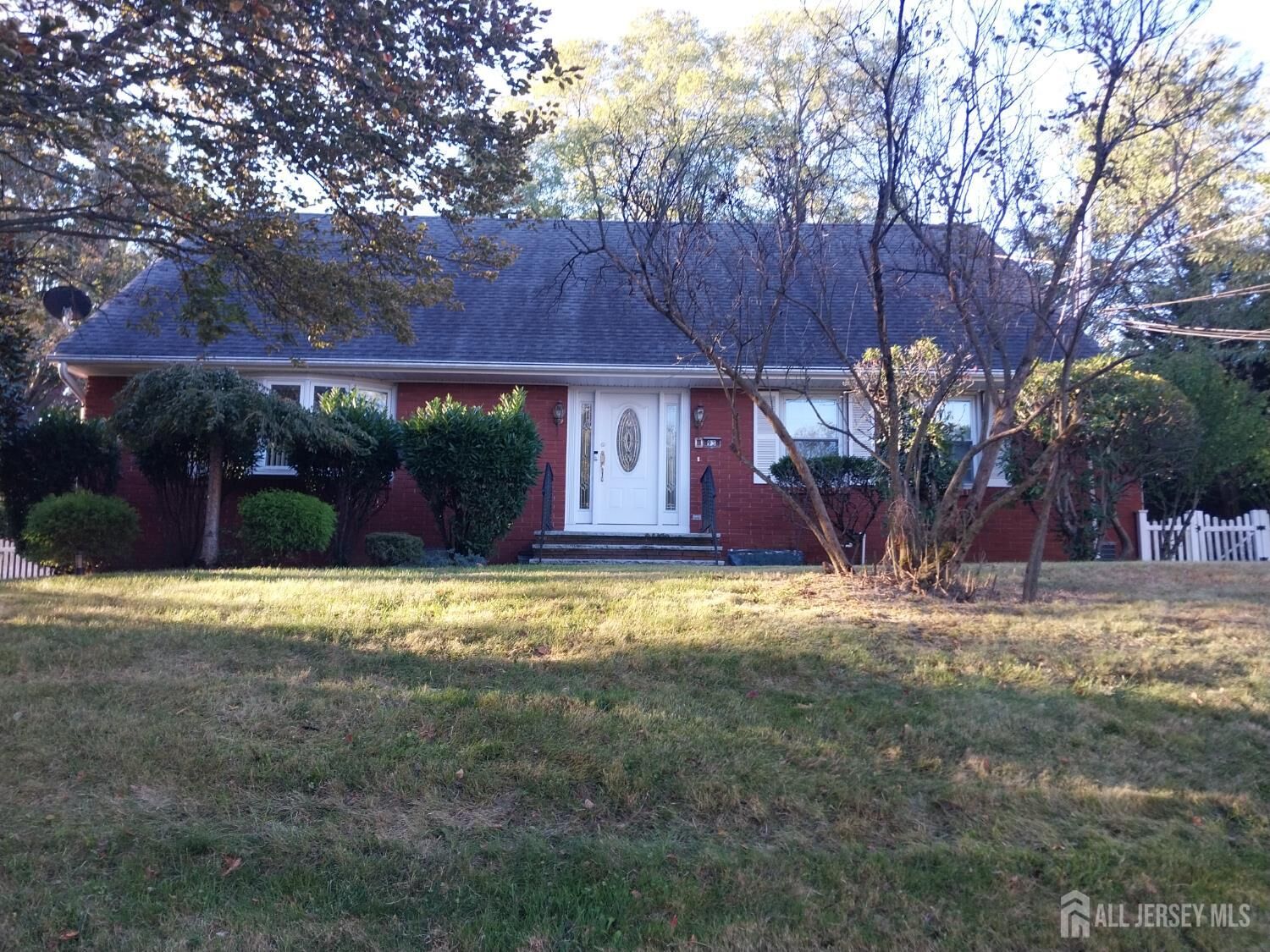 Property Photo: 93 Mount Pleasant Avenue NJ 08820