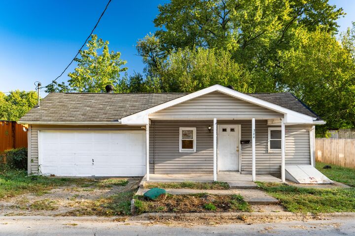 Property Photo: 364 Barnes Avenue OH 43113