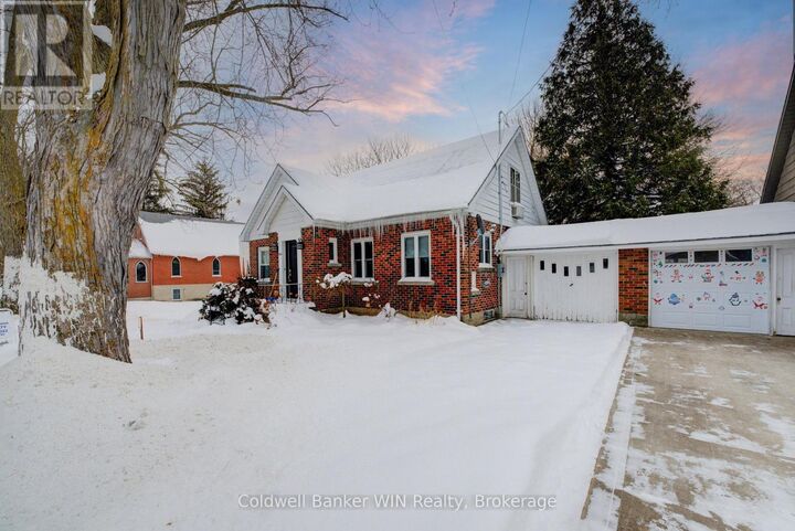 Property Photo: 166 Birmingham Street East ON N0G 2L2