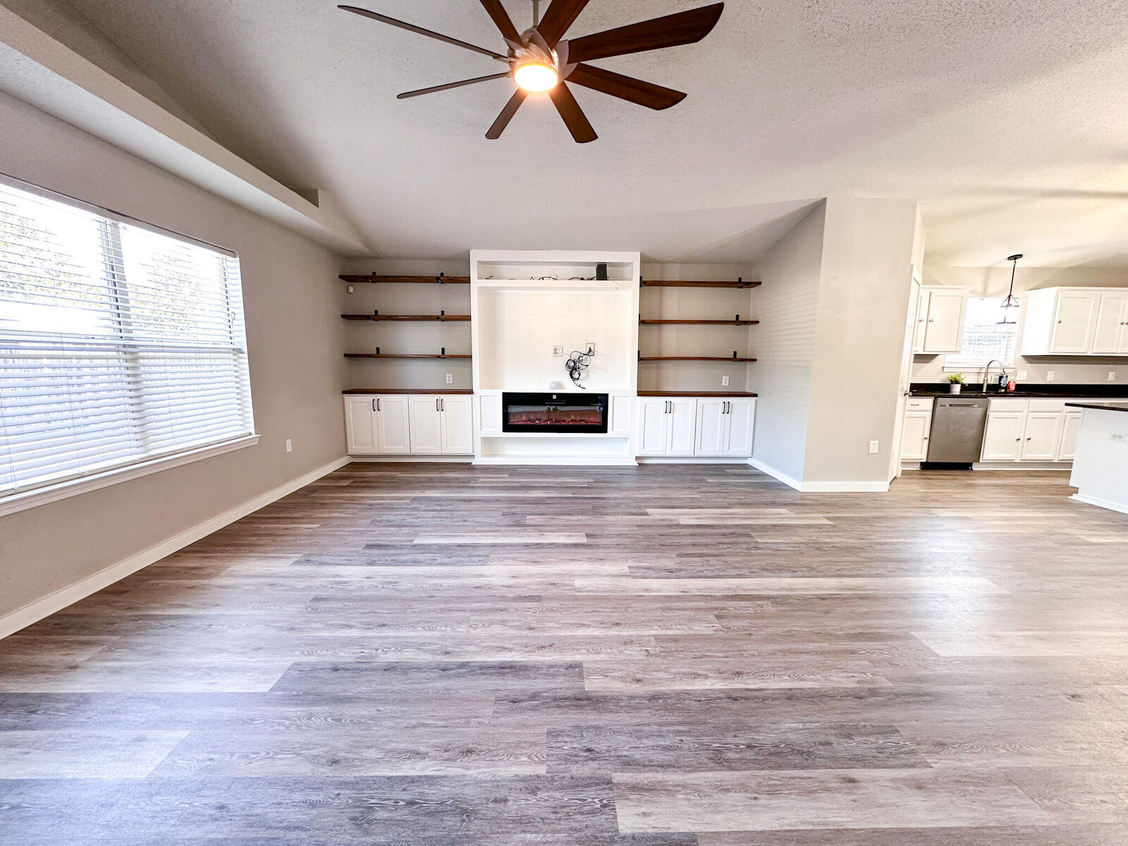 Property Photo: 269 Limestone Circle FL 32539