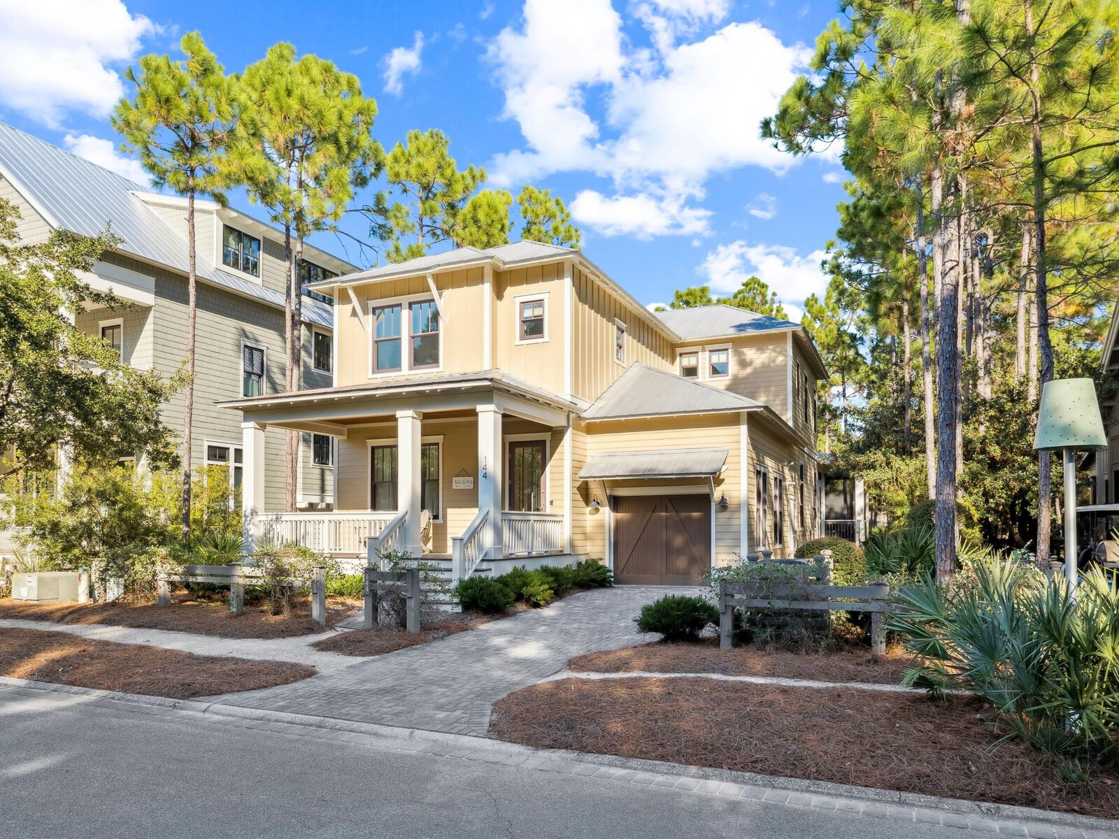 Property Photo: 144 Royal Fern Way FL 32459