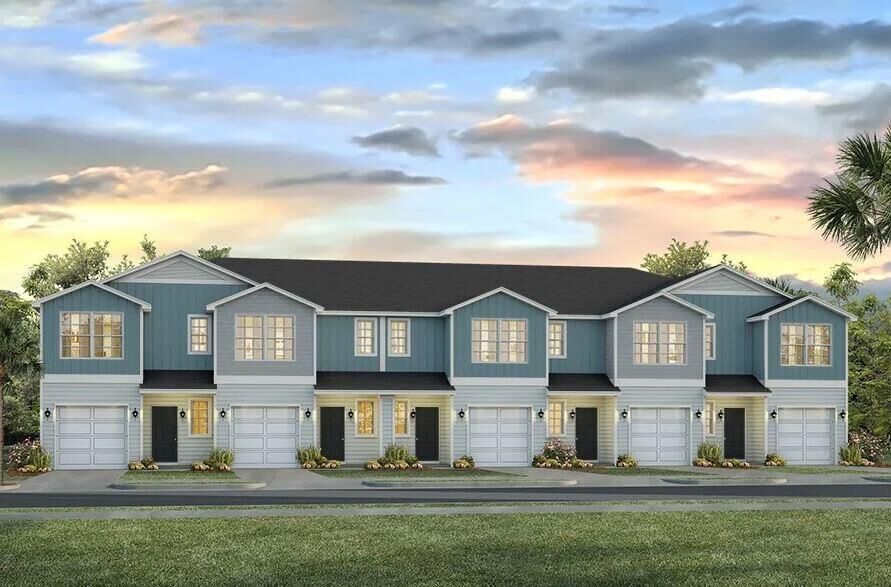 Property Photo: 323 Callie Drive FL 32536