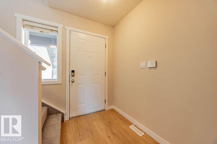 Property Photo: 39 Summerton Street AB T8H 2V3