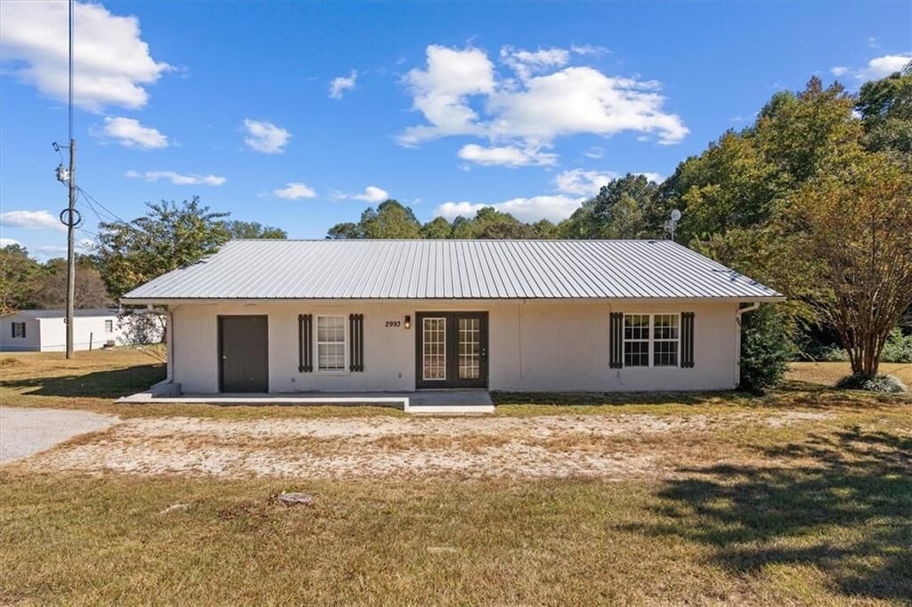 Property Photo:  2993 Cashtown Road  GA 30110 