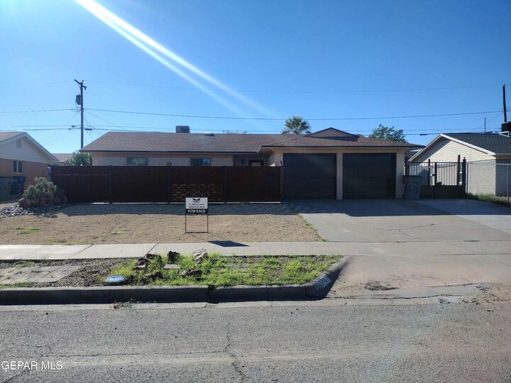 3307 Donegal Road  El Paso TX 79925 photo