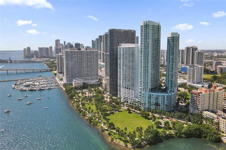 1900 N Bayshore Dr 715  Miami FL 33132 photo
