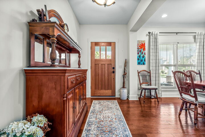 Property Photo: 9602 Dabney Carr Dr KY 40299