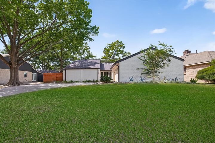 Property Photo:  1630 Fall Valley Drive  TX 77077
