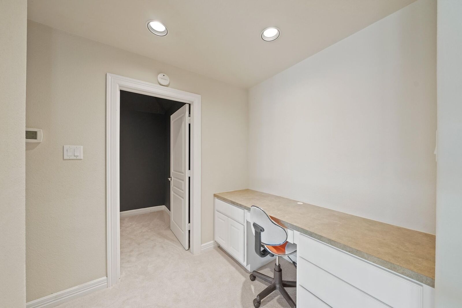 Property Photo: 1619 Caledonia Trail TX 77479